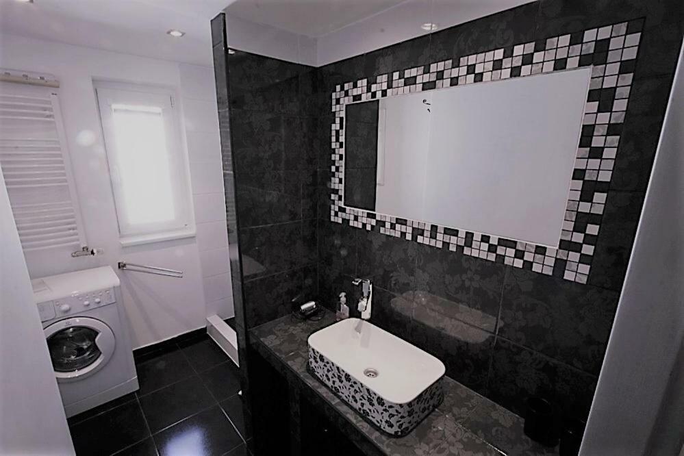 Apartmany U Areny Острава Екстер'єр фото